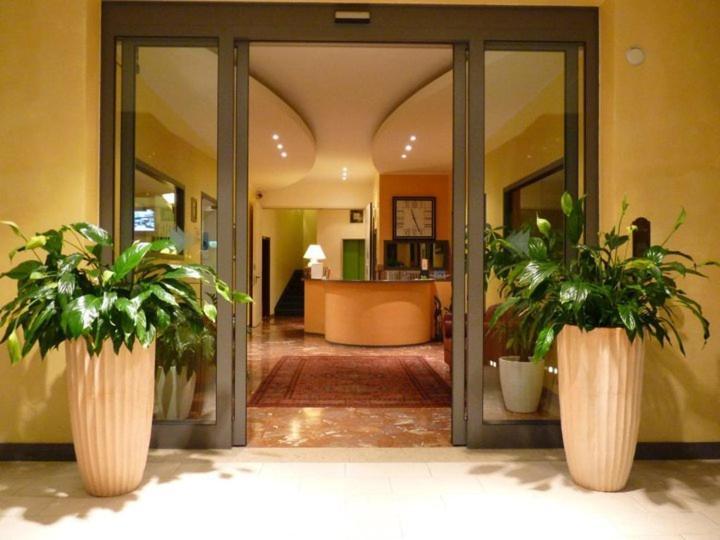 Hotel Gambrinus Lido di Jesolo Eksteriør billede