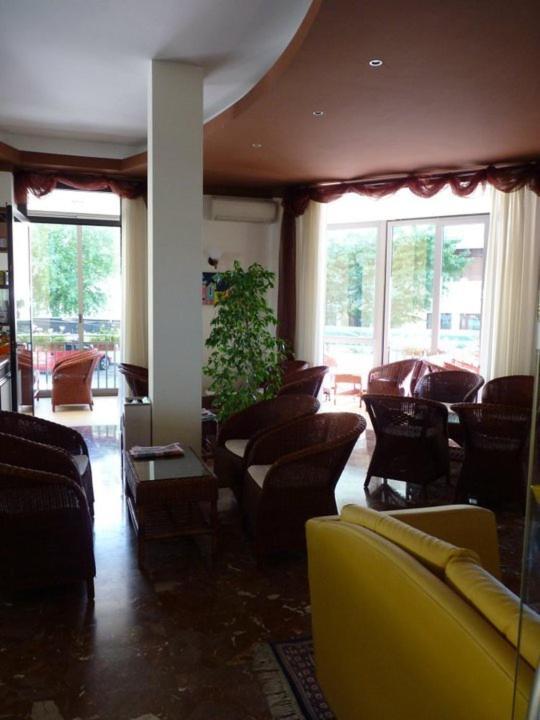 Hotel Gambrinus Lido di Jesolo Eksteriør billede
