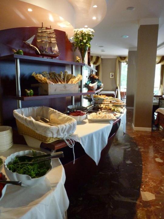 Hotel Gambrinus Lido di Jesolo Eksteriør billede