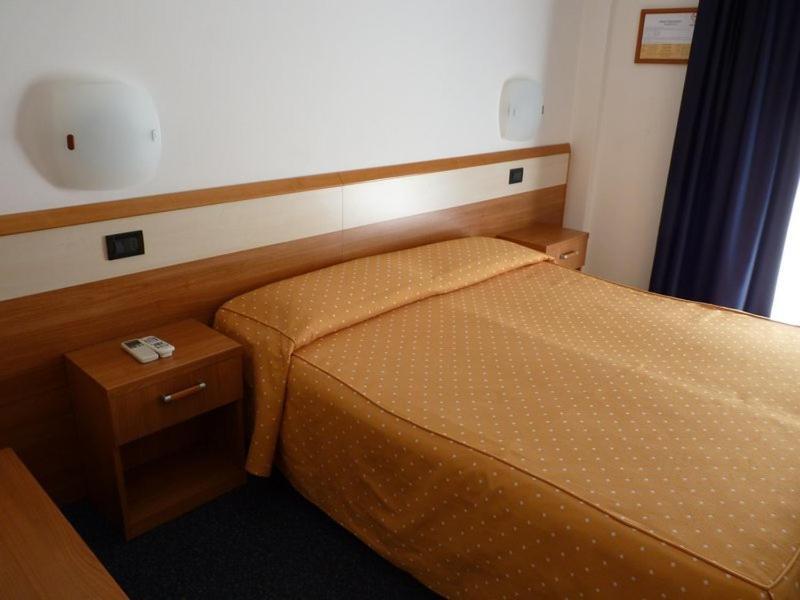 Hotel Gambrinus Lido di Jesolo Værelse billede