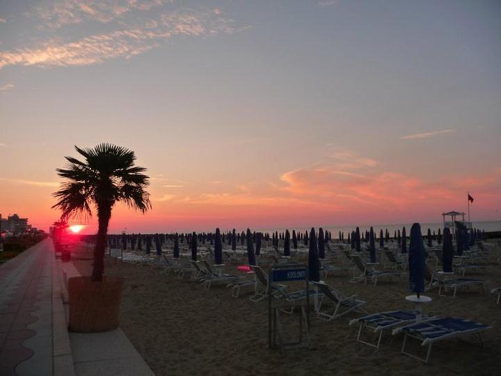 Hotel Gambrinus Lido di Jesolo Eksteriør billede